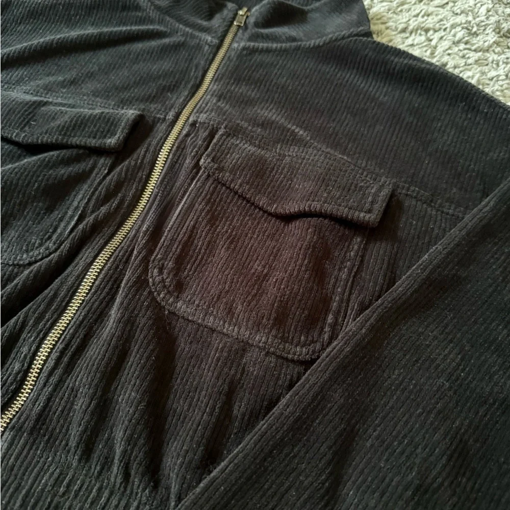 Aerie - Cropped Corduroy Black Zip-up Jacket - Picture 2 of 5